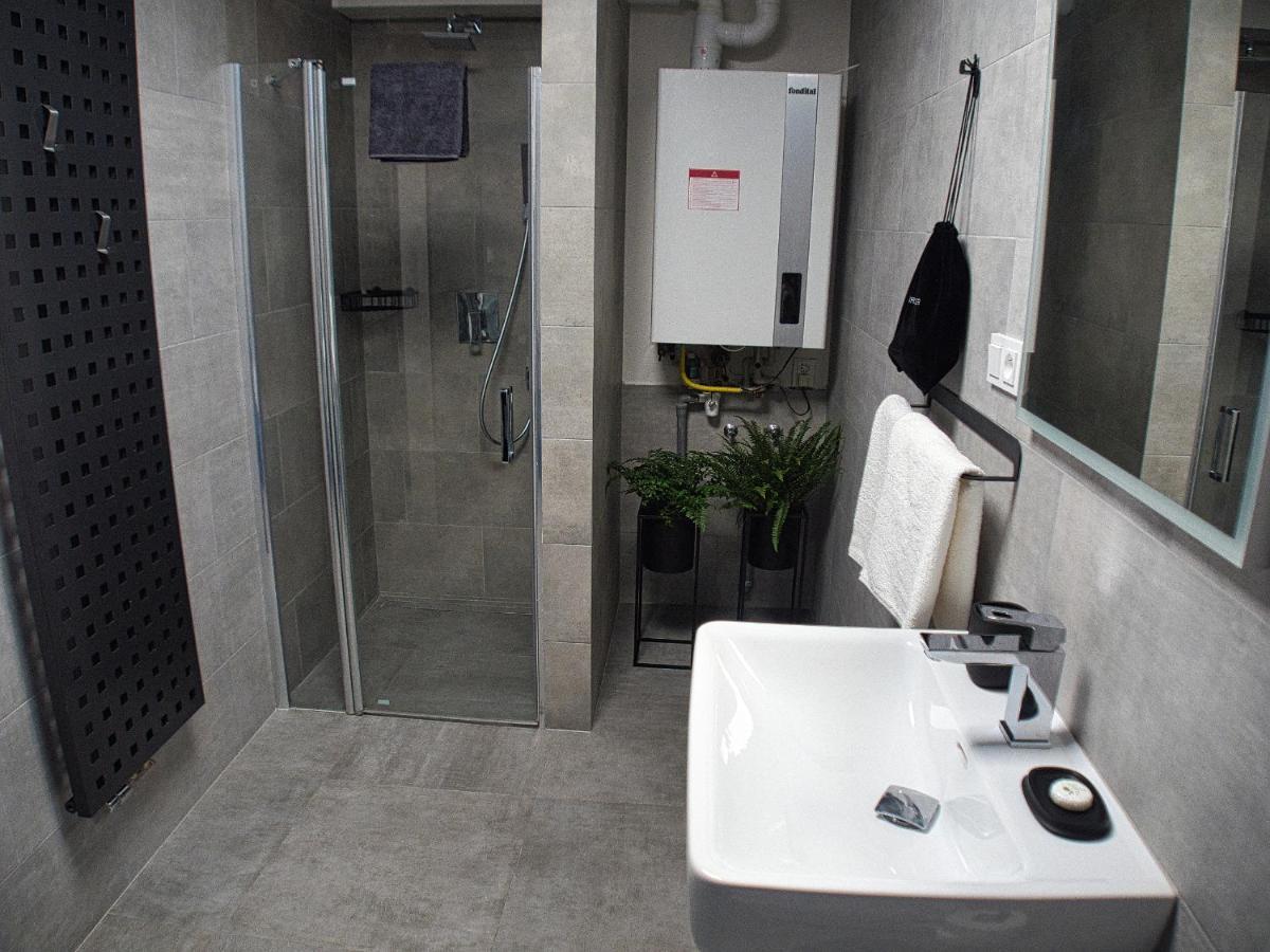 Wellness Gallery Apartments Reichenberg Exterior foto